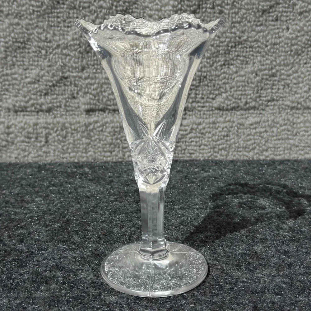 Vintage Clear Pressed Glass Bud Vase Scalloped Rim Star Diamond Pattern 6 Inch